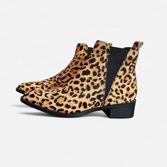 NWOT Steve Madden Jerry Leopard Print Calf Hair Pointed-Toe Ankle Booties Size 6 - Picture 3 of 10